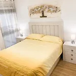 Acogedora Casa Con Patio En *