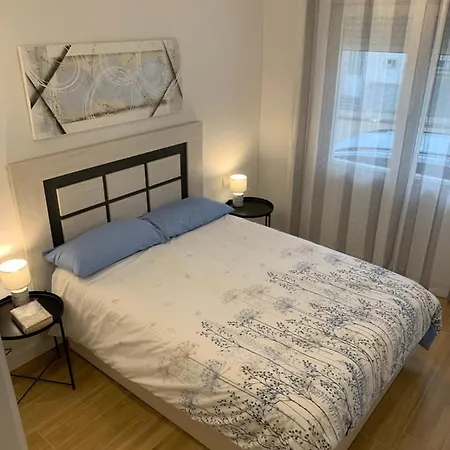 Acogedora Casa Con Patio En Apartamento *