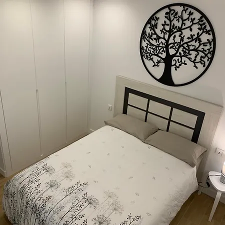 Acogedora Casa Con Patio En Apartamento