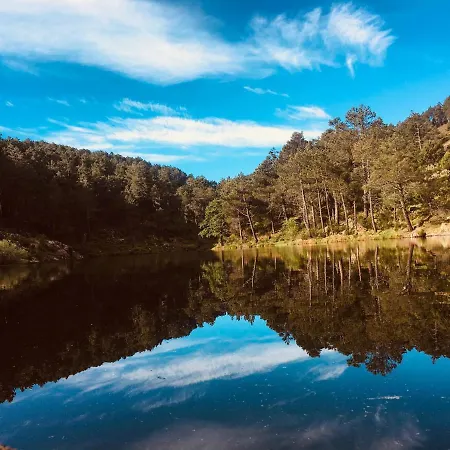 Acogedora Casa Con Patio En