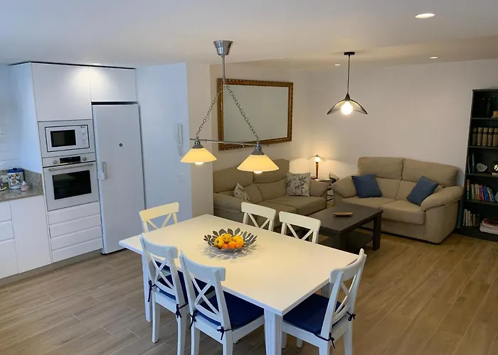 Appartamento Acogedora Casa Con Patio En *